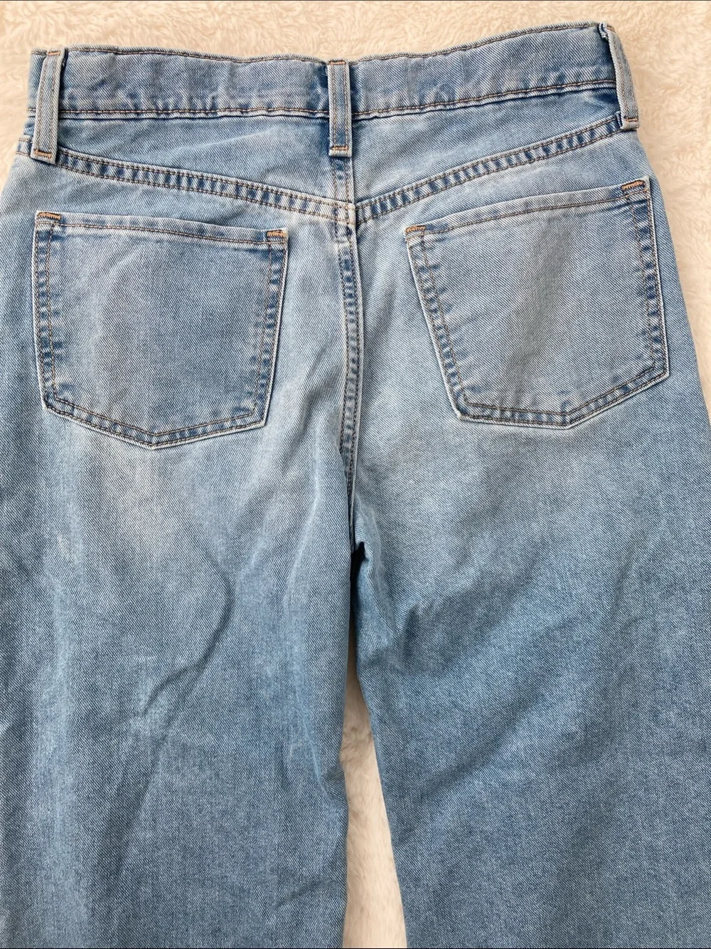 SALE! 50% Off Old Navy Kids Blue high rise Baggy wide leg jeans Size 12